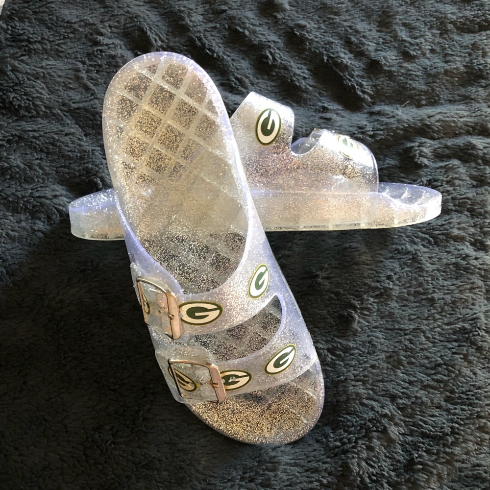 Womens Green Bay Packer Sandals (Large)